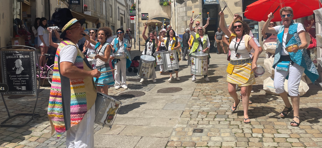 Batukacouak dans les rues de Quimper.